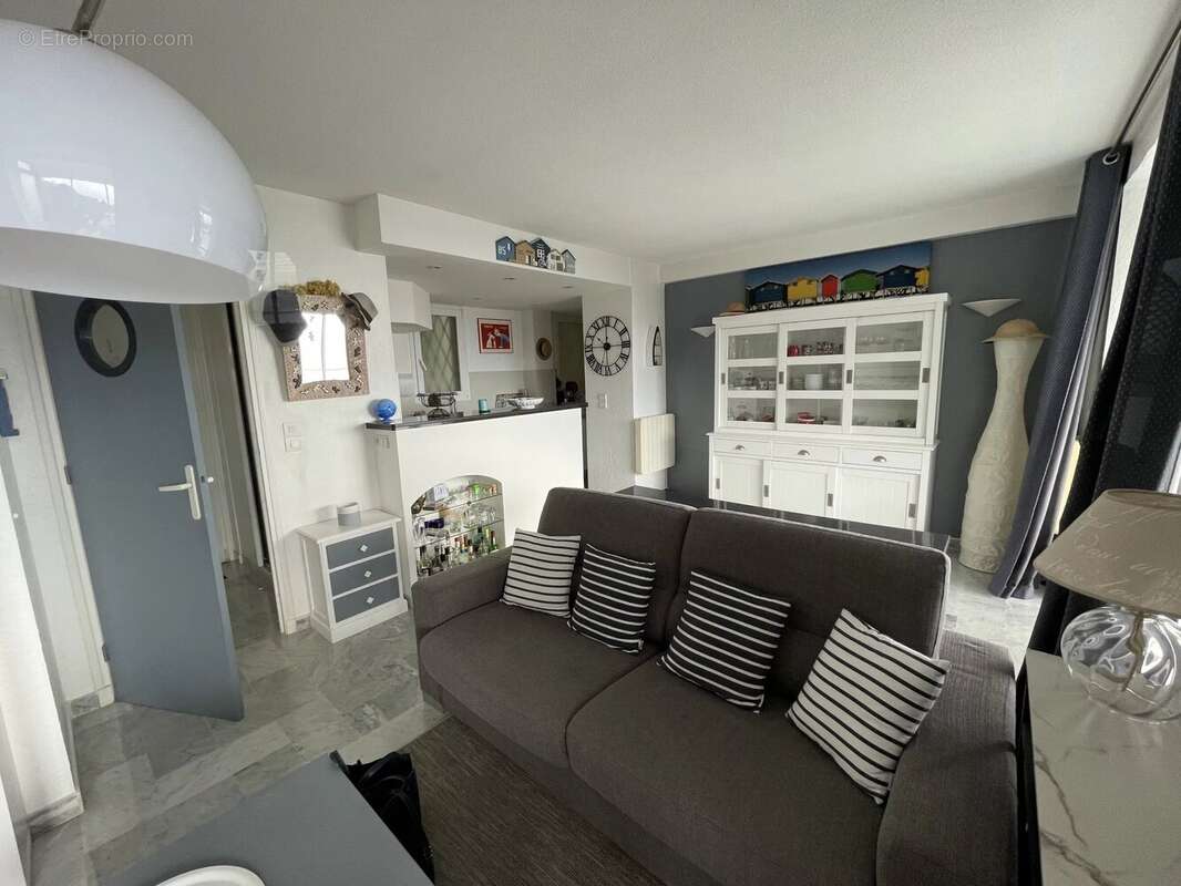Appartement à SAINT-RAPHAEL