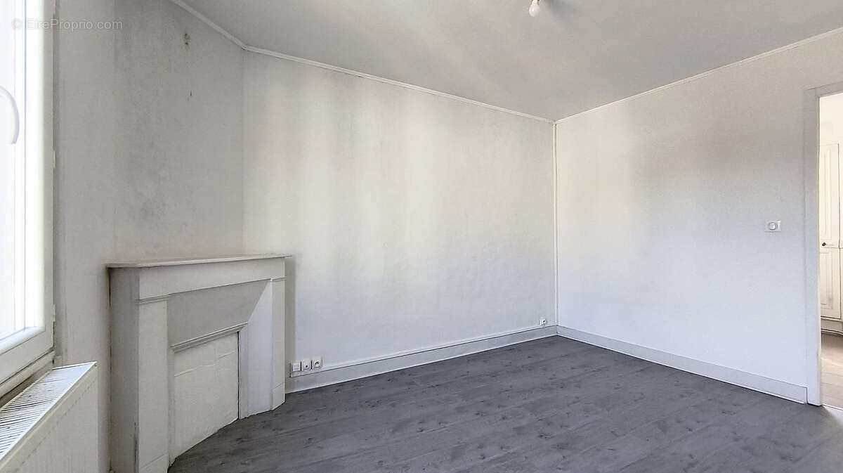Ens. LOCATIF, 76m2, 2 Garages, COGNAC - photo 7