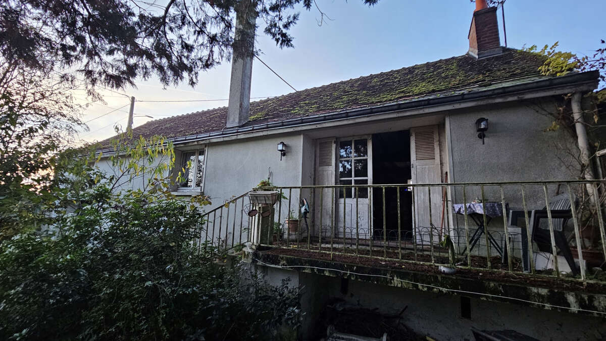 Maison à SAINT-LUBIN-EN-VERGONNOIS