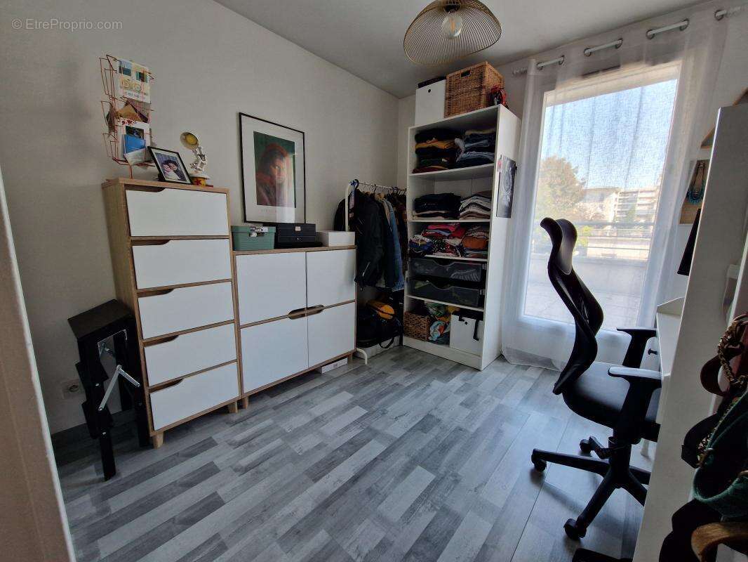 Appartement 3 pièces PROCHE GARE avec terrasse exceptionnelle - photo 12