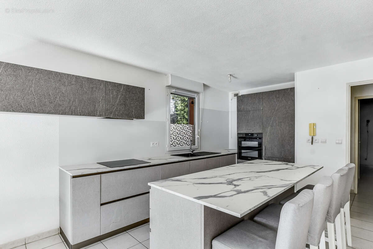 Appartement à RAMONVILLE-SAINT-AGNE