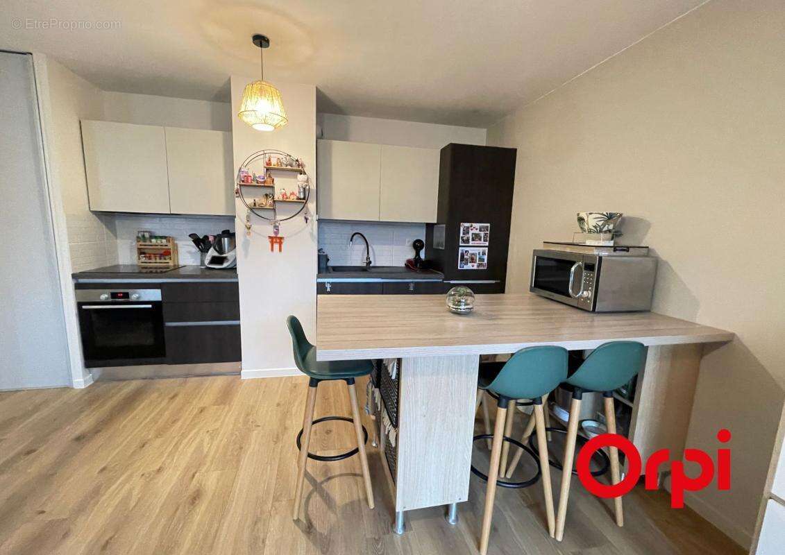 Appartement à VENISSIEUX