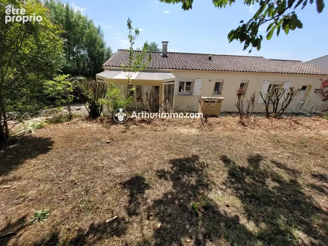Vente Maison Saint-jean-d'angely(17400) 200 400ï¿œ - photo 4
