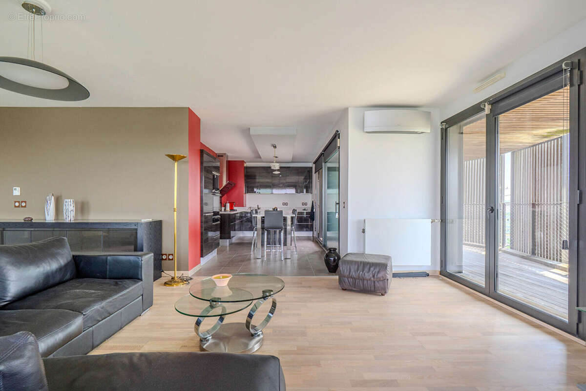 Appartement à BORDEAUX