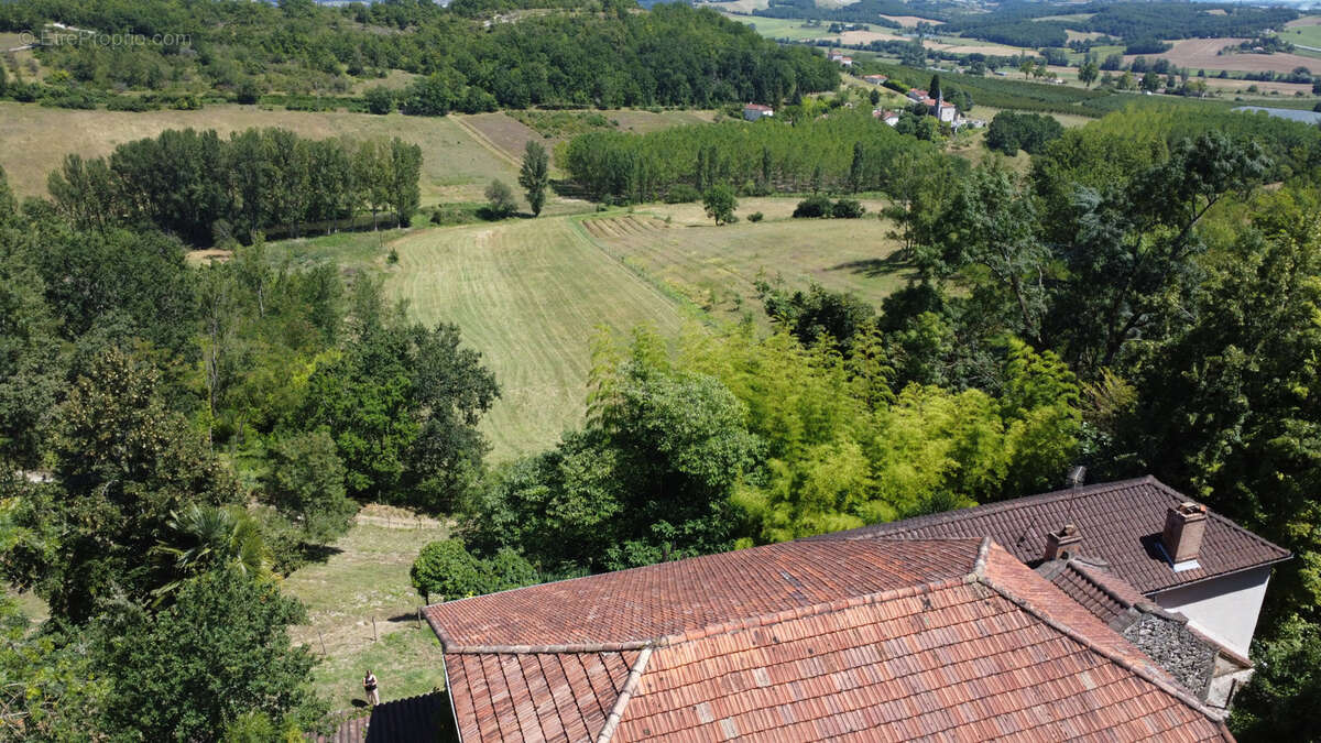 Maison à SAINT-AMANS-DE-PELLAGAL