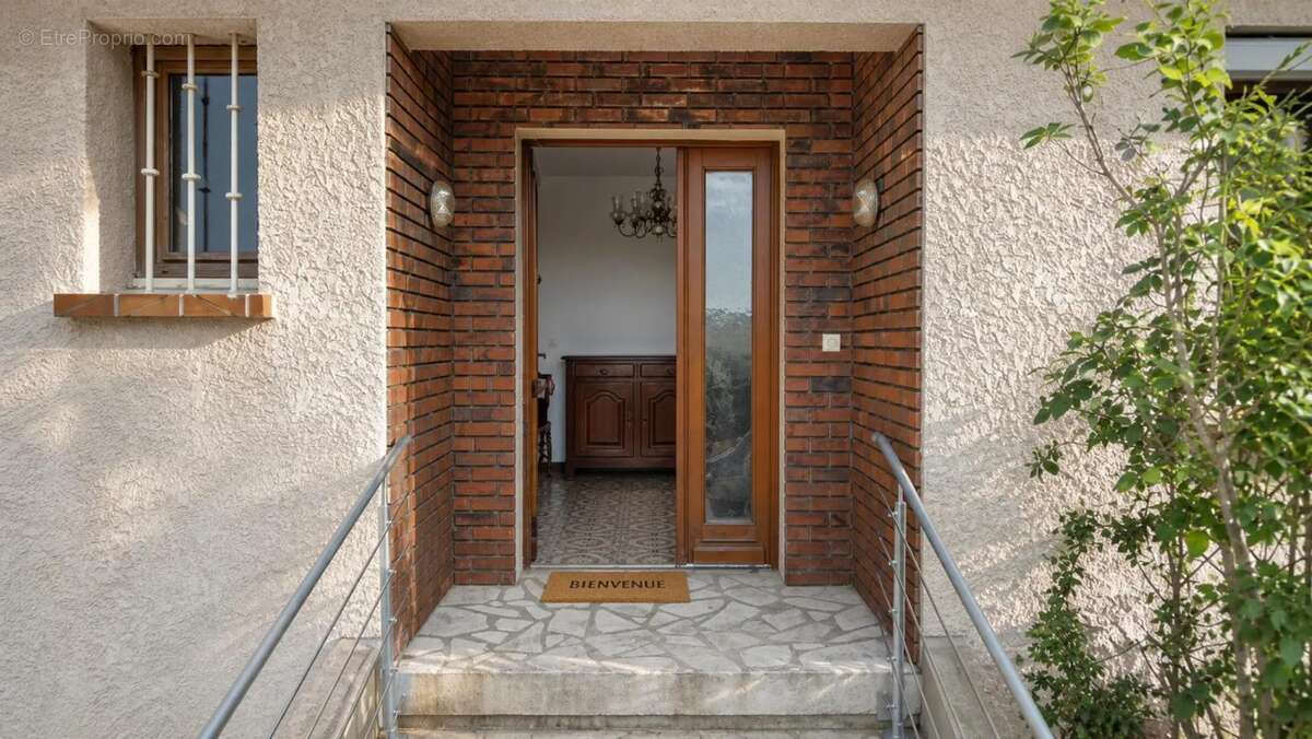 COURGENT : Maison - 203m²  sur 1380m2 de jardin - 5 à 6 chambres - photo 22