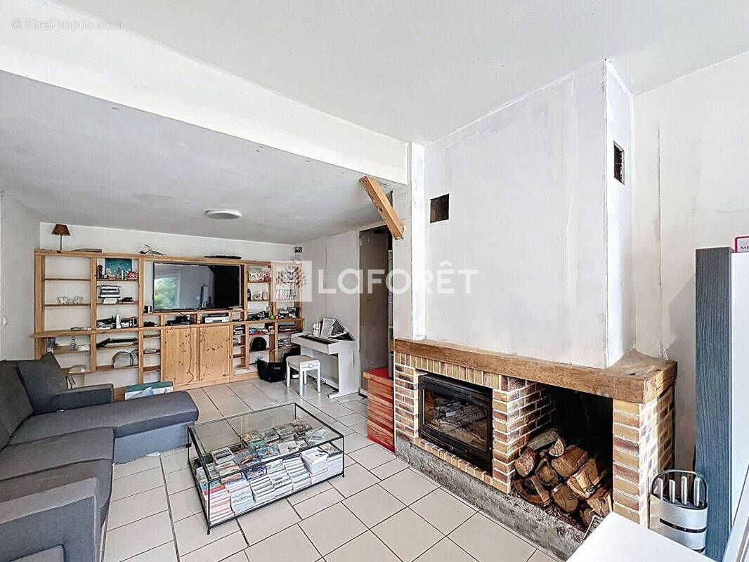 Maison à SAINT-PORQUIER