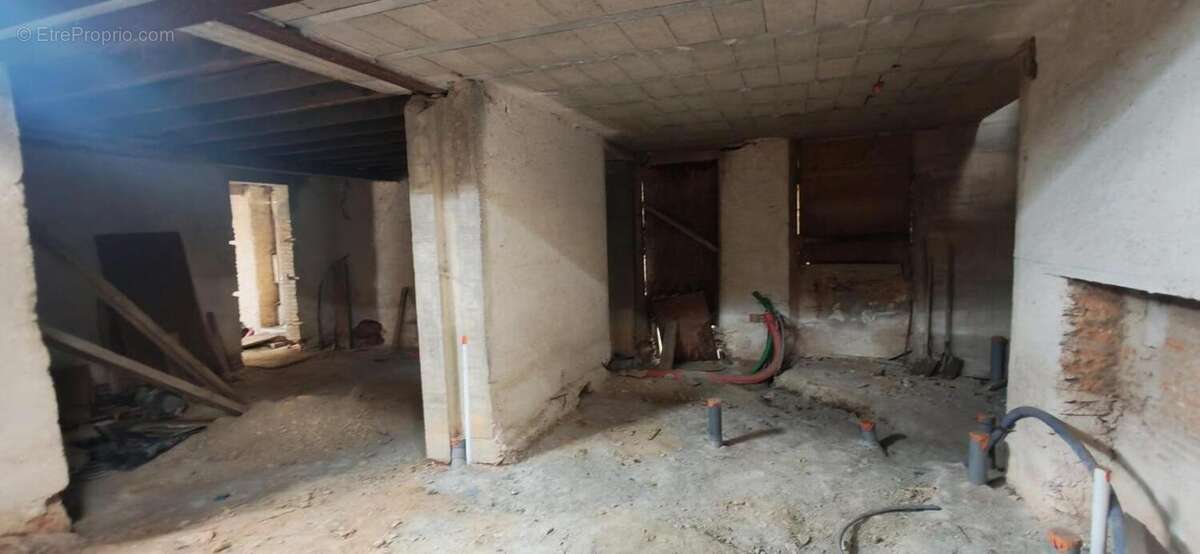 Maison à rénover, idéal investisseur ! - photo 2
