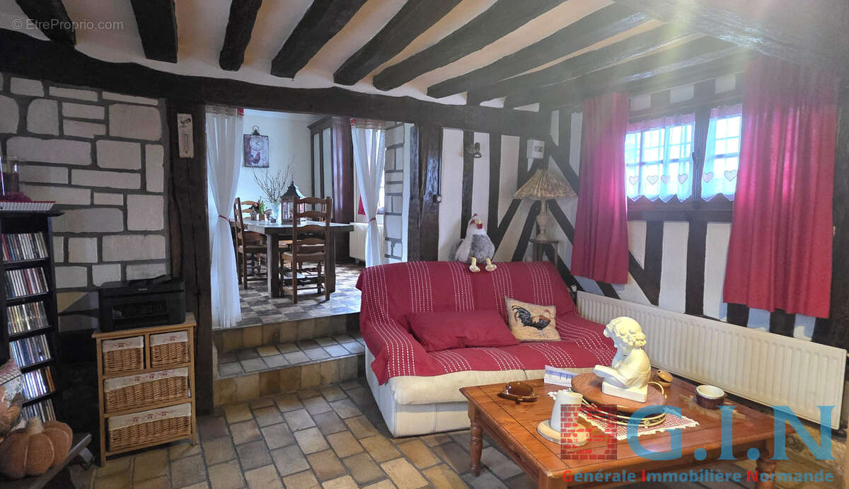 Maison à MONTFORT-SUR-RISLE