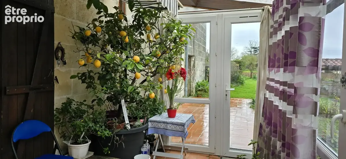 Maison 6 pièces 118 m² à vendre à Saint-Genis-De-Saintonge (17240) - photo 3