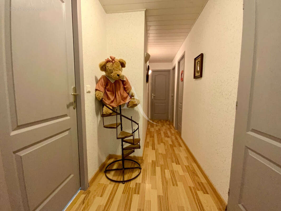 Maison à ALLAS-BOCAGE