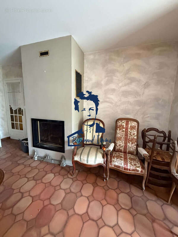 Maison à CHARLEVILLE-MEZIERES