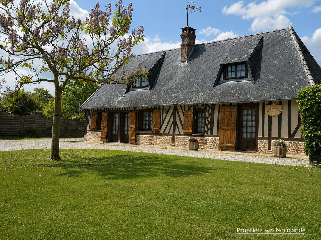 Maison à CORMEILLES