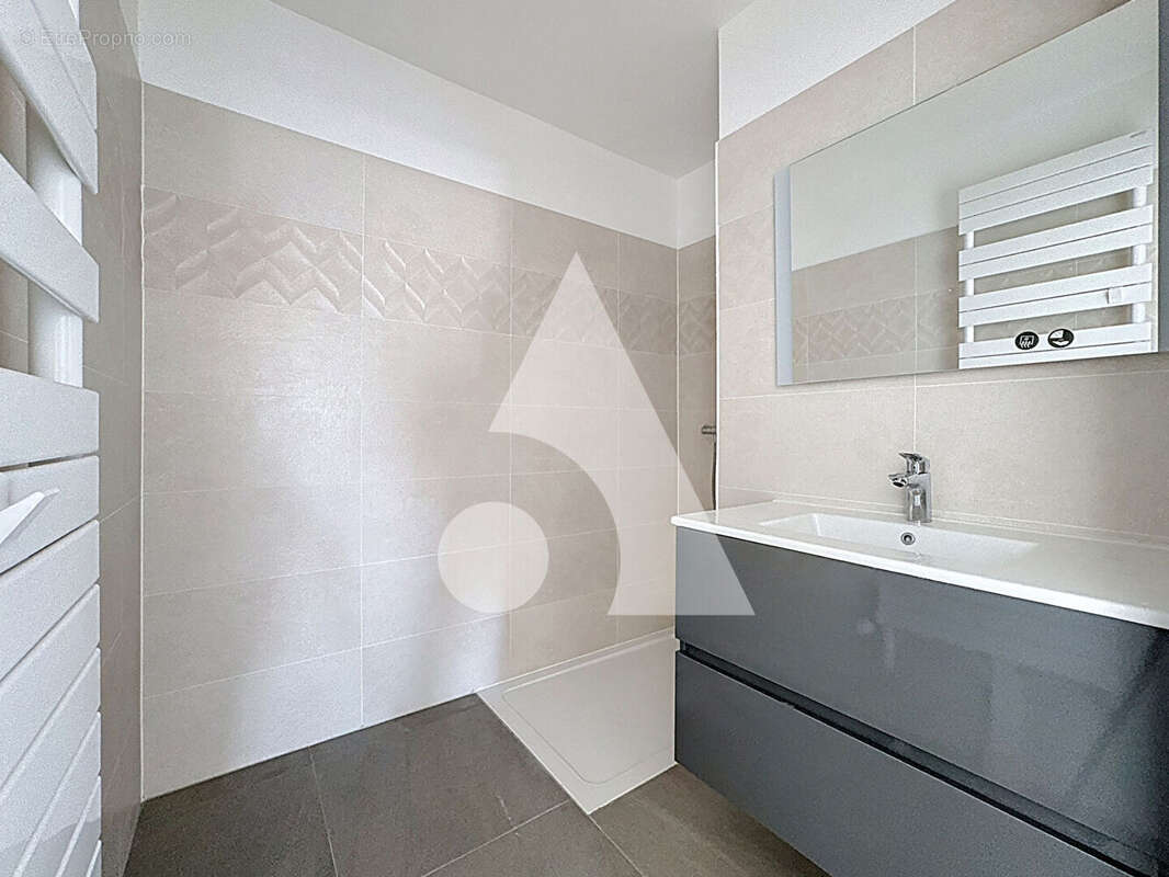 Appartement à RUEIL-MALMAISON