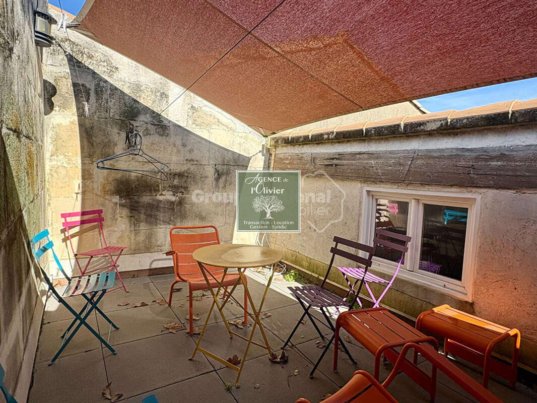 ARLES. Magnifique maison de ville avec terrasse - photo 10