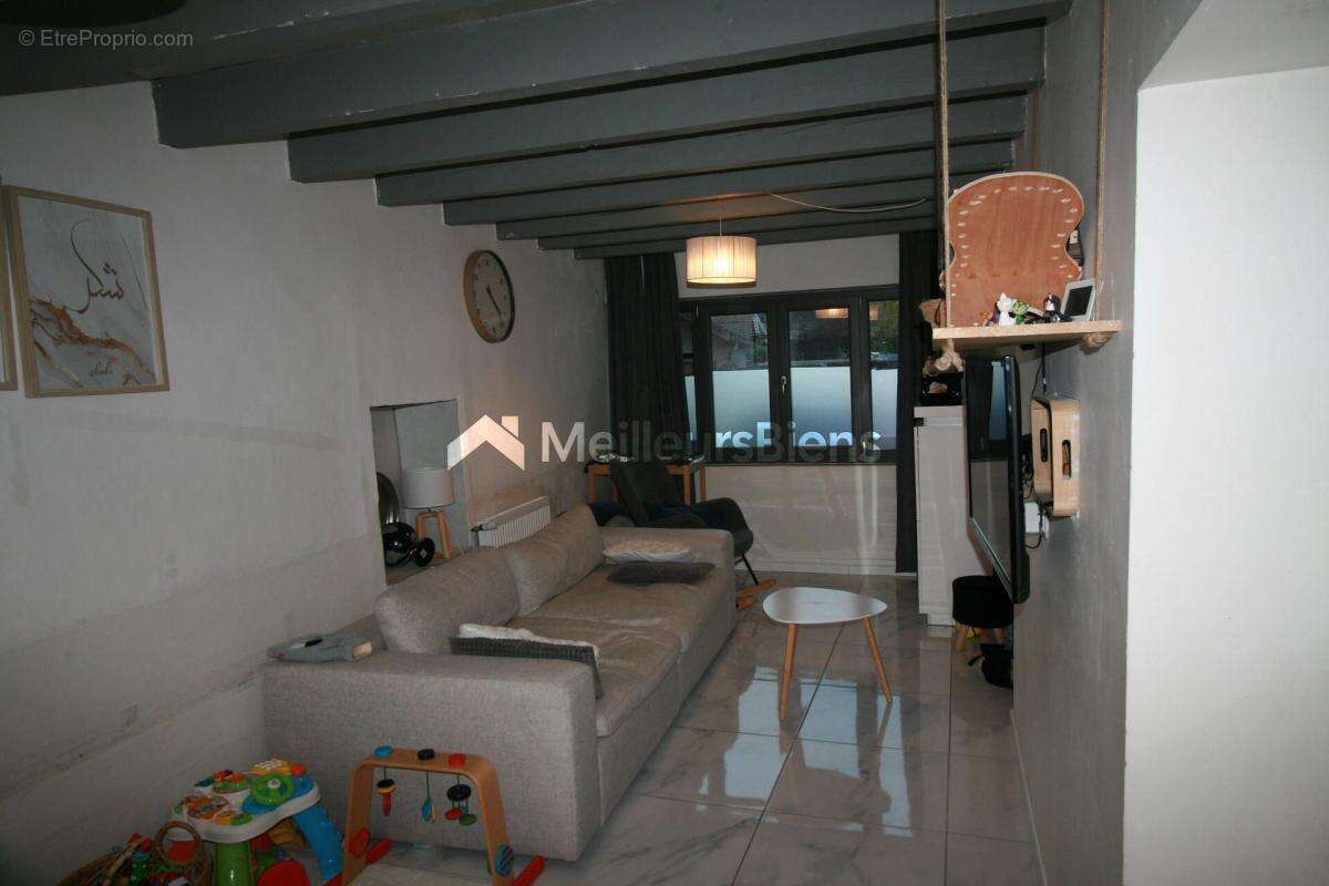 Maison à ANTHY-SUR-LEMAN