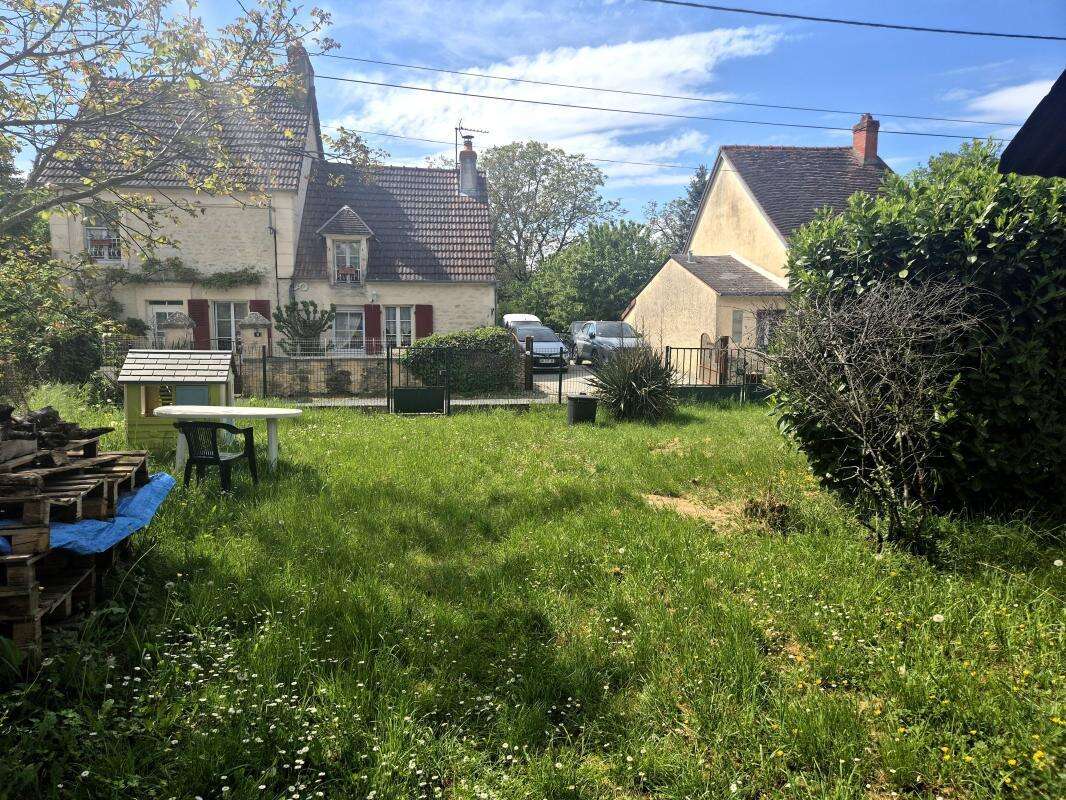Maison à CHAULGNES