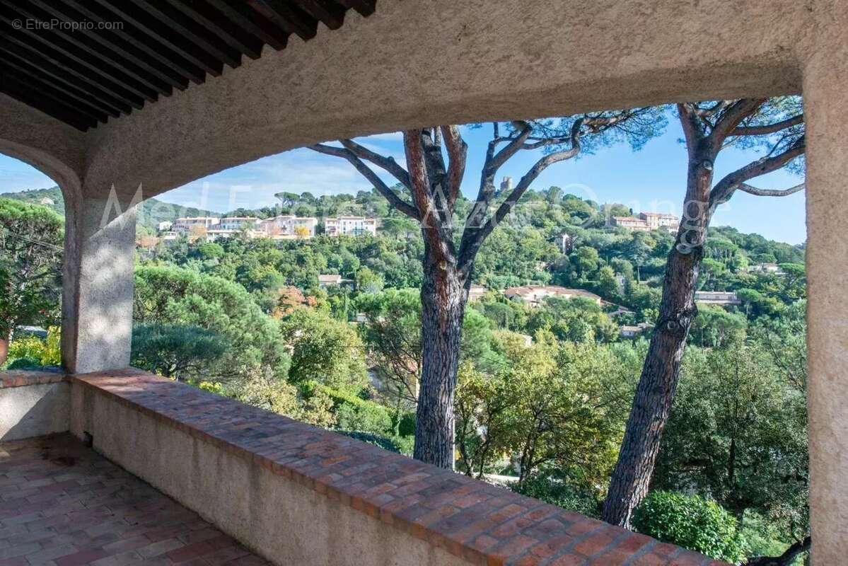 Maison à GRIMAUD