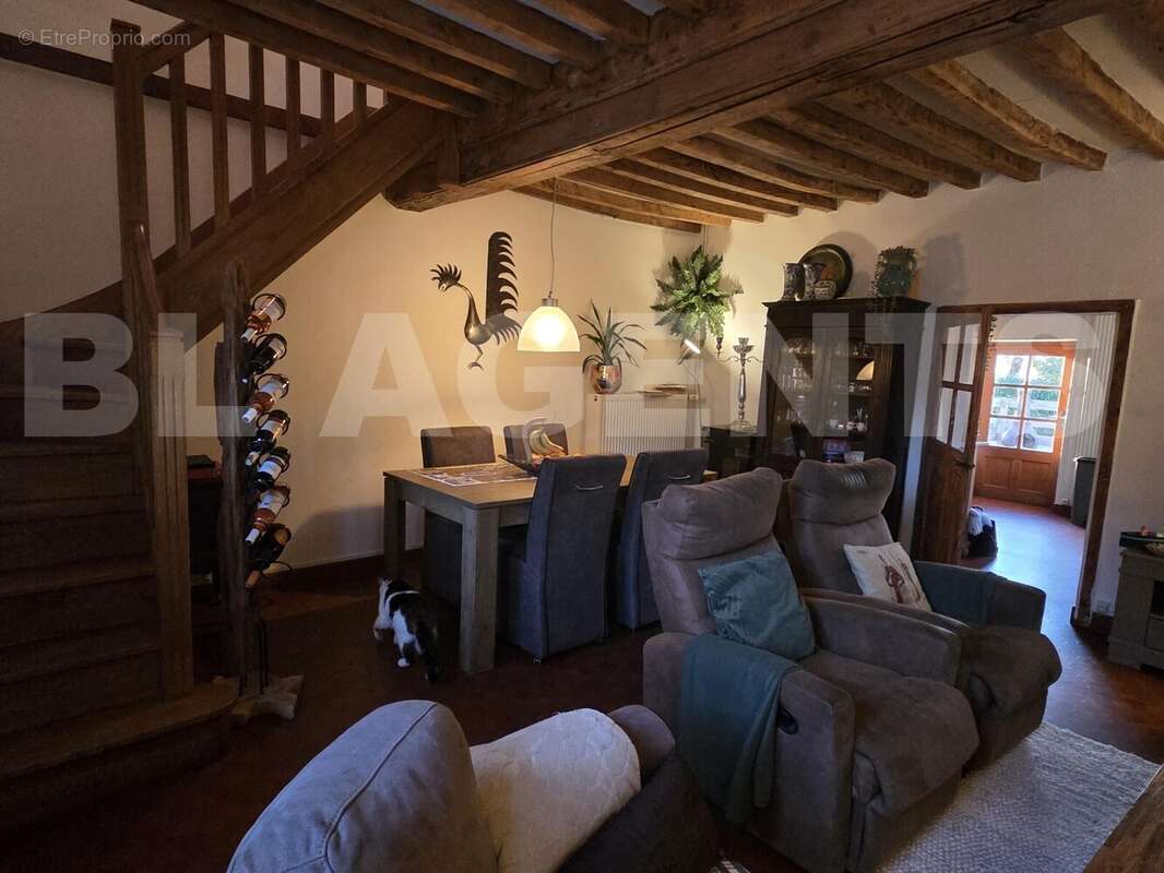 20251212_163411 - Maison à CORANCY