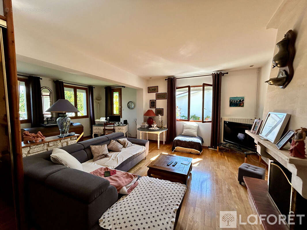 Maison à GUJAN-MESTRAS