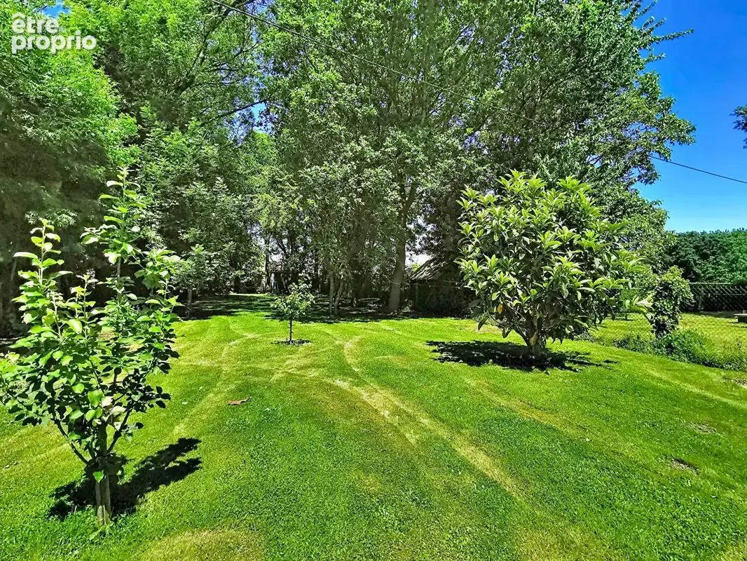 Petit cocon en pierres au coeur d'un magnifique terrain - photo 7
