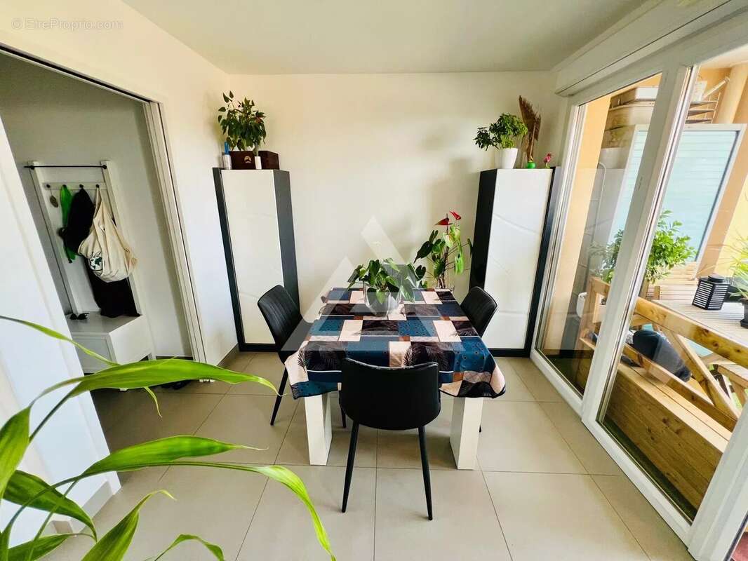 Appartement à LA TURBIE