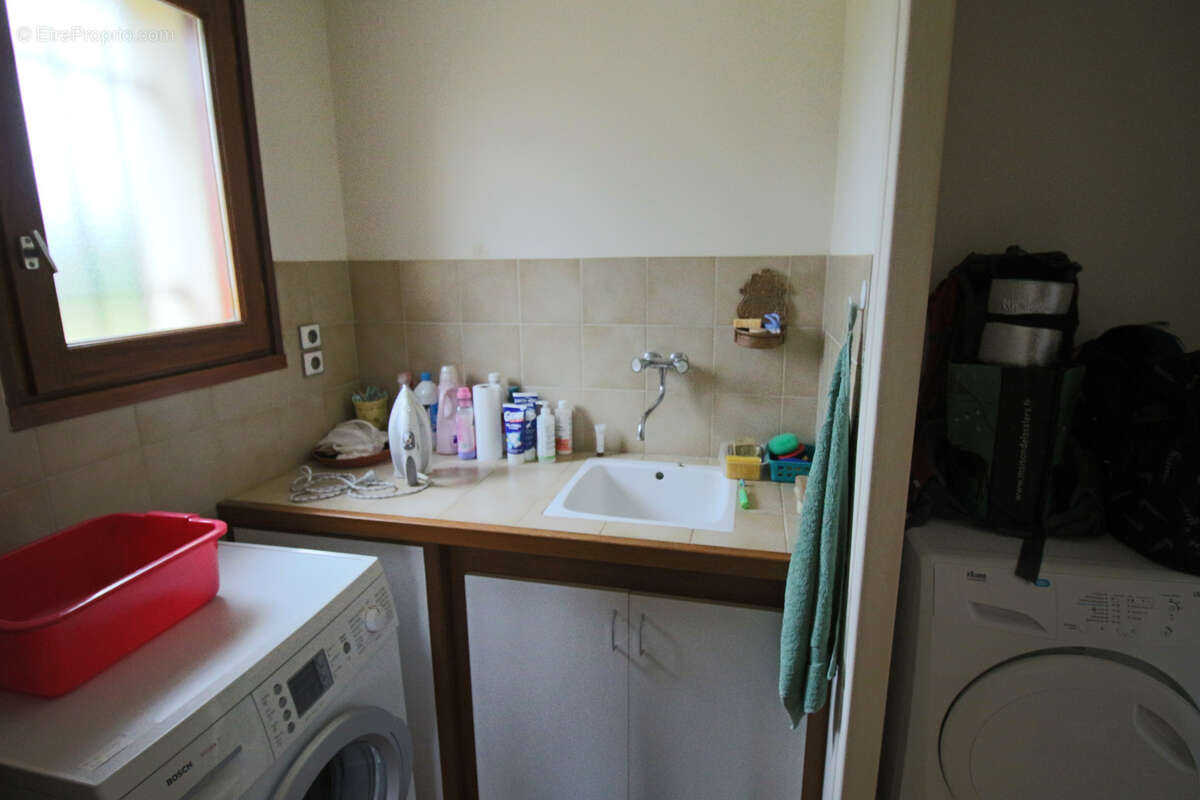 Maison à PUY-L&#039;EVEQUE