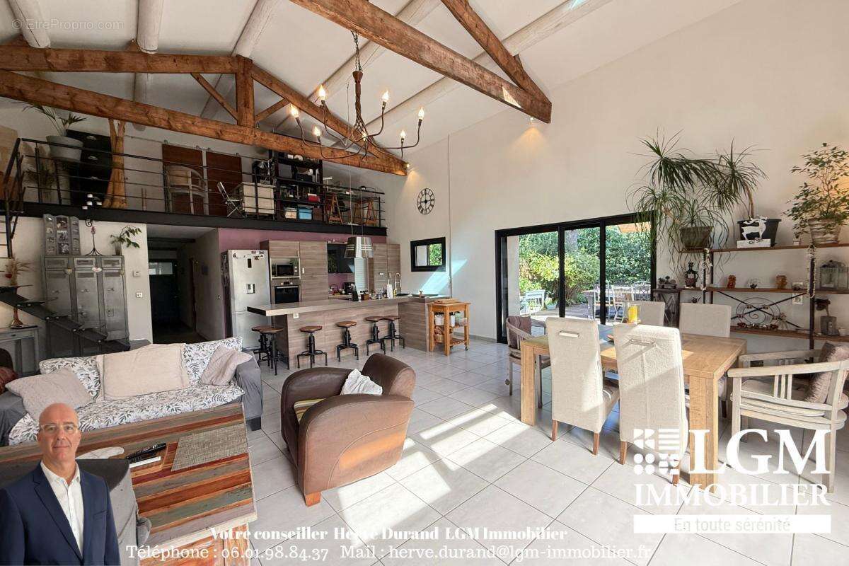 Maison à SAINT-BAUZILLE-DE-MONTMEL