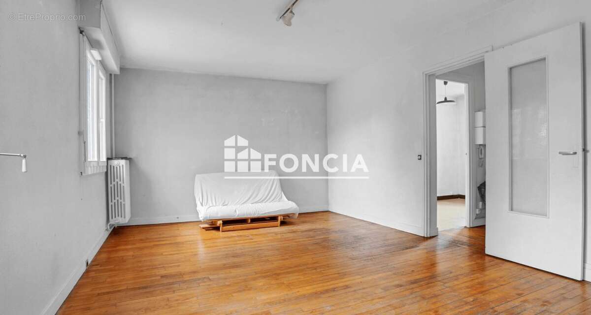 GRAND STUDIO 36.67 m2 - 5 mn à pieds GARE Juvisy/Orge RER C et D - photo 7