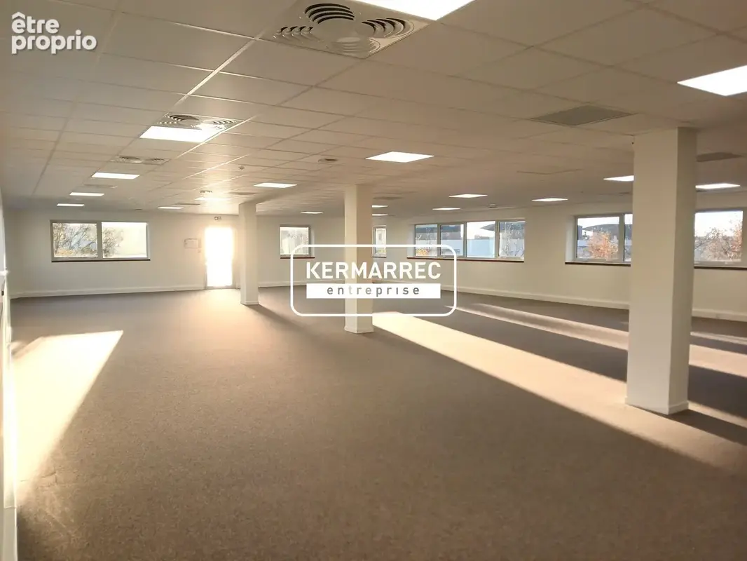 Commerce 189 m² à vendre à Carquefou (44470) - photo 2