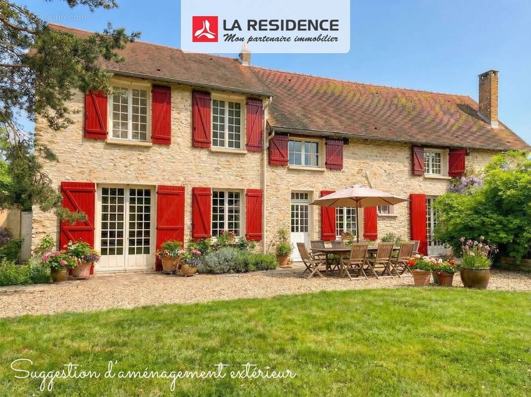 Maison à HOUDAN