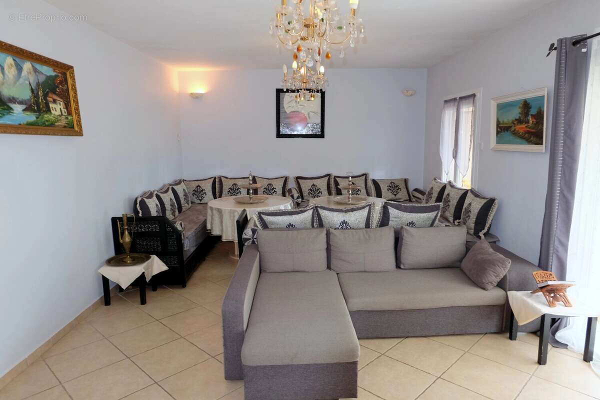 Village Bord de riviere  - Maison plein pied familial avec quatre chambres - photo 5