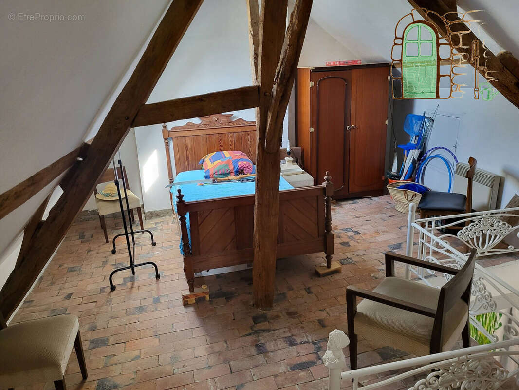Maison 127 m² à Saint-Marc-Du-Cor  - photo 7