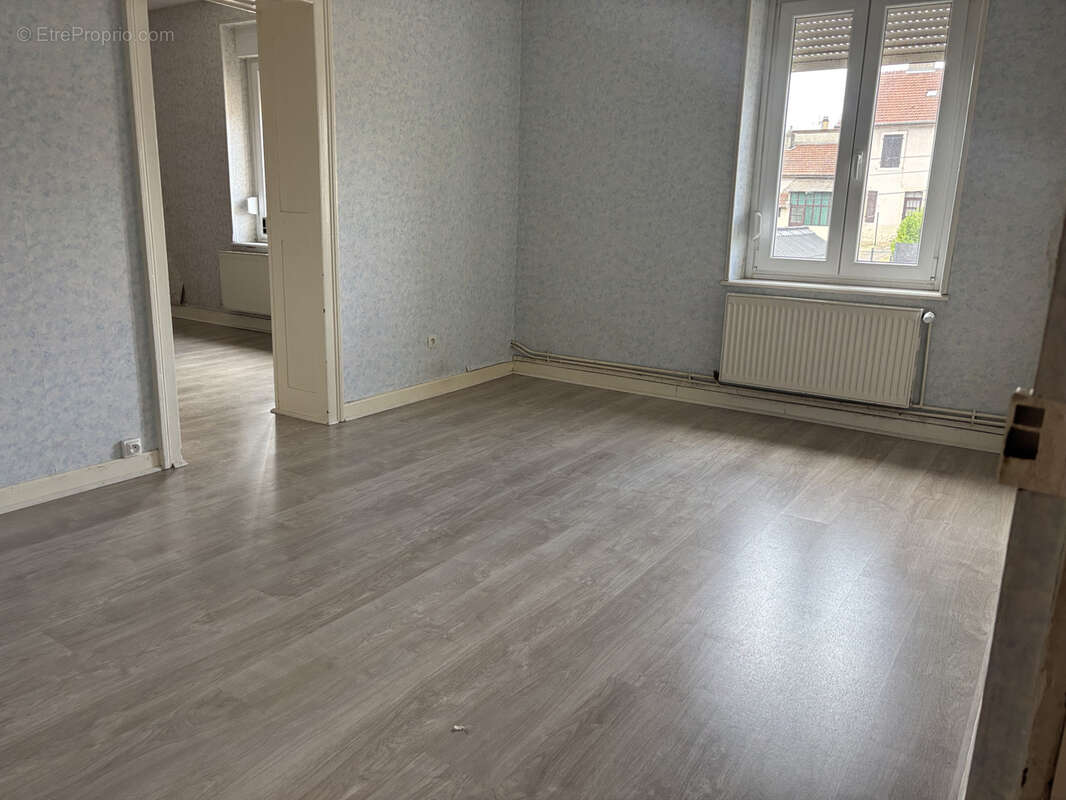 JOEUF - Maison mittoyenne avec Jardin et Garage - photo 8