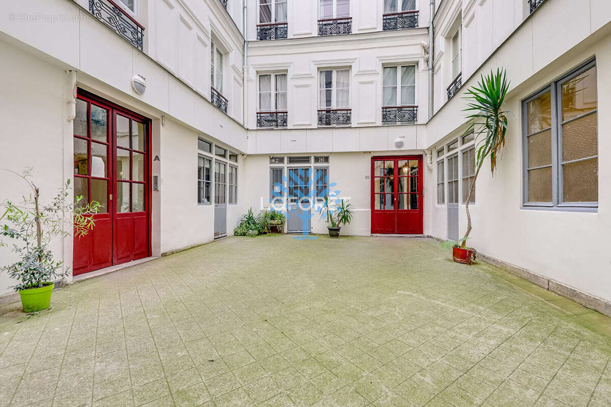 2 pièces - Haussmannien - Quartier Henri IV - photo 9