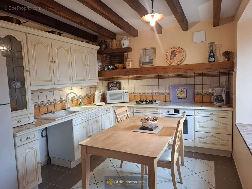 Maison à COULOMMIERS