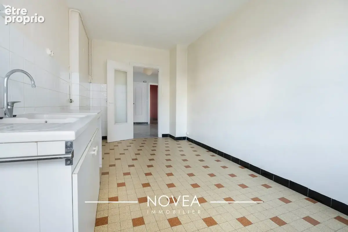 Appartement 5 pièces 135 m² à vendre à Lyon-6e (69006) - photo 7