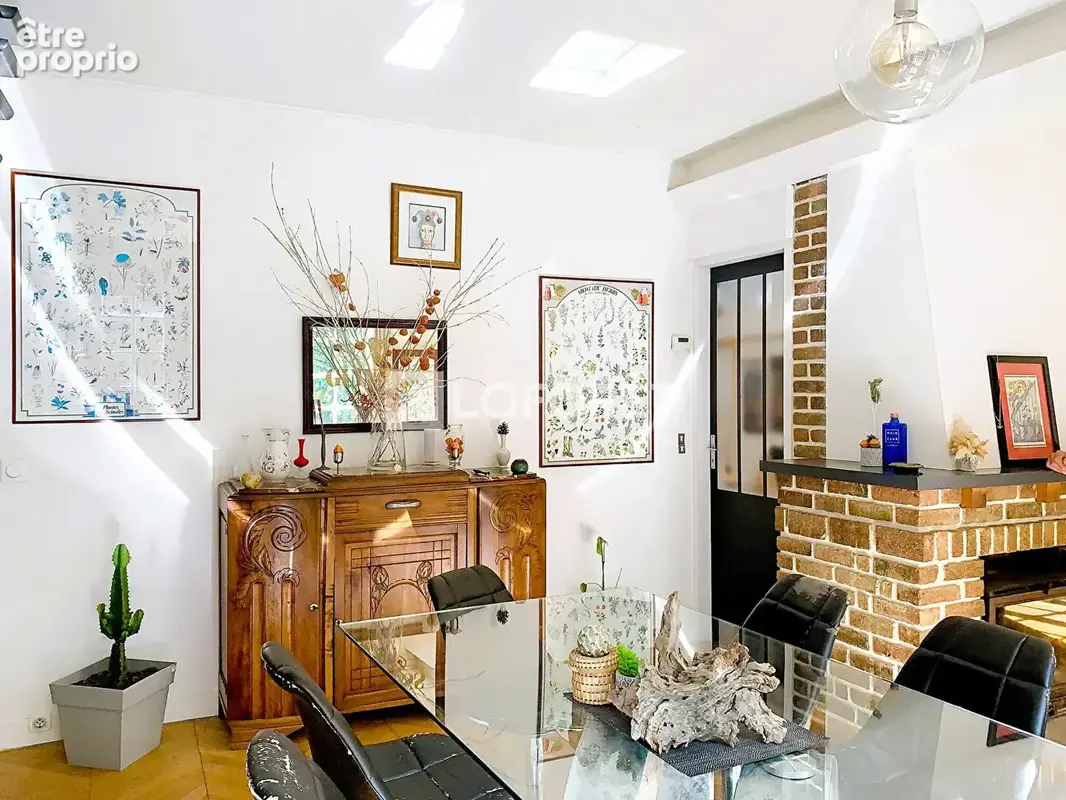 Maison Familiale avec dépendance aménagée de 7 pièce(s) 215 m2 - photo 7