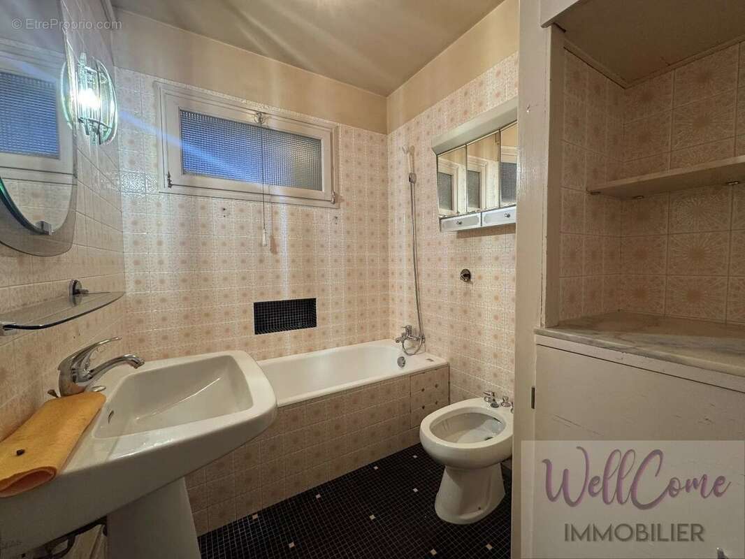 Appartement à AIX-LES-BAINS