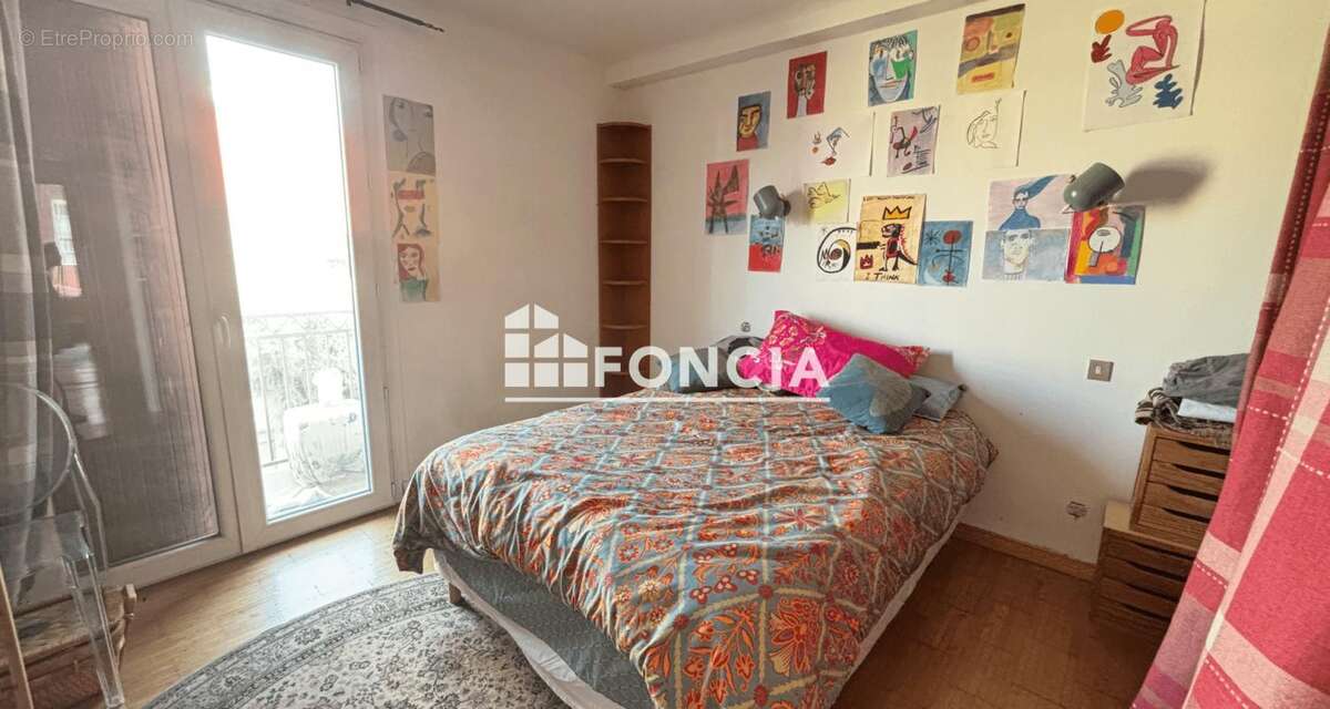 Perpignan proche Place Catalogne T3 lumineux de 70 m² avec grands balcons ,cave  et parking sécurisé - photo 3