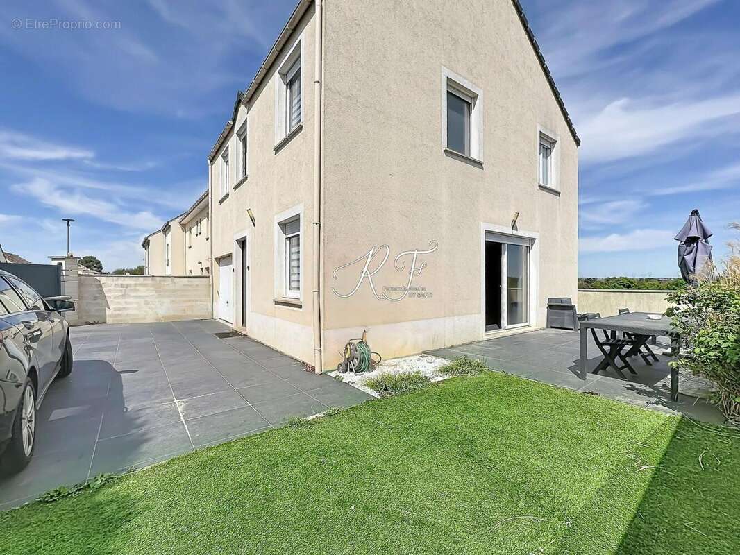 Photo 2 - Maison à OSNY