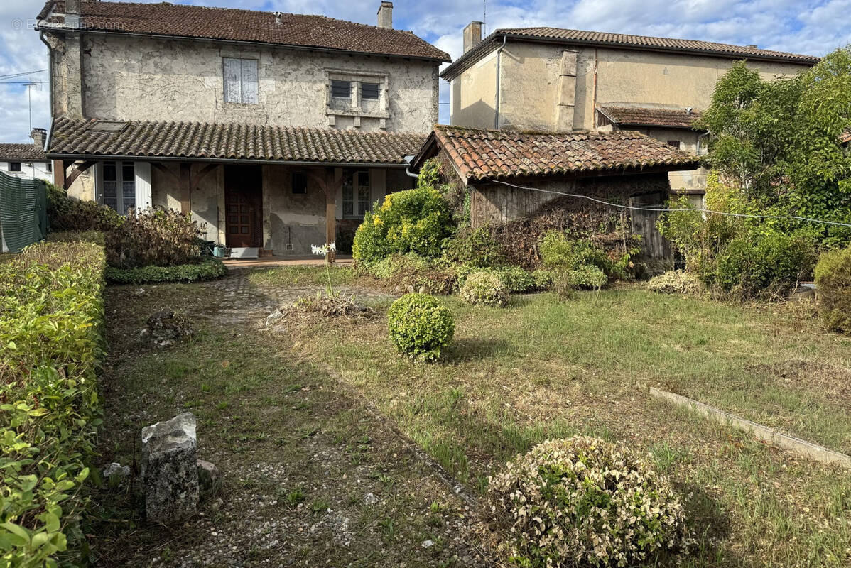 Maison à CASTELJALOUX