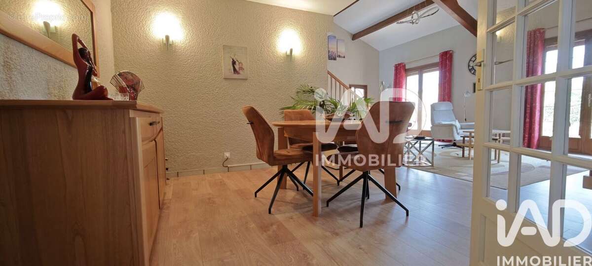 Photo 4 - Maison à LONGEVES