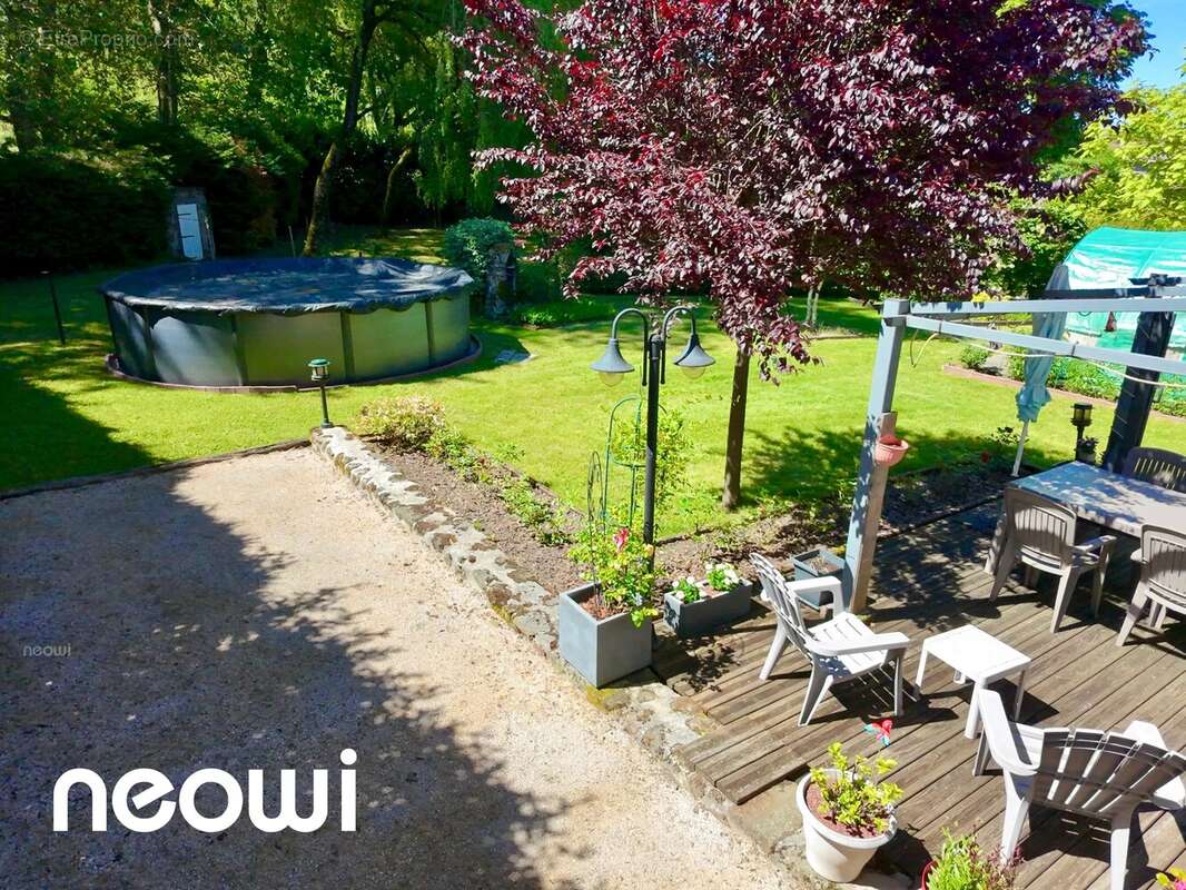 Maison auvergnate avec dépendance - photo 4