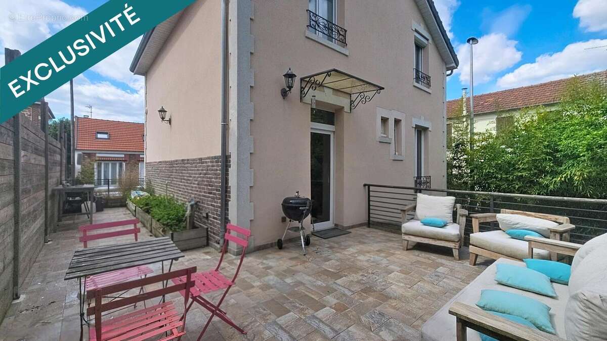 Photo 5 - Maison à VILLEMOMBLE