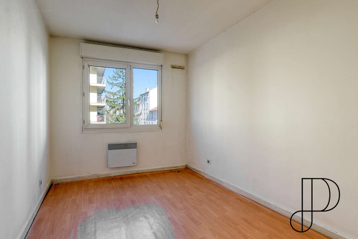 Appartement à LYON-8E