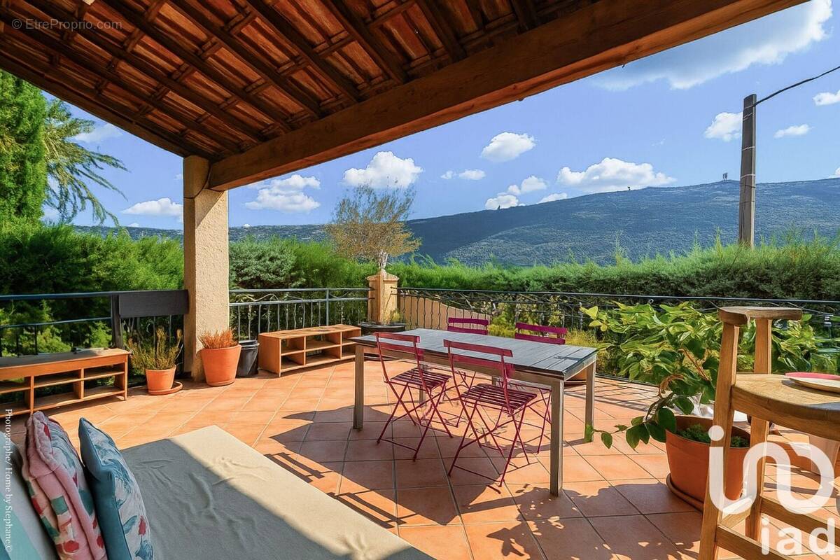 Photo 1 - Maison à PLAN-D&#039;AUPS-SAINTE-BAUME