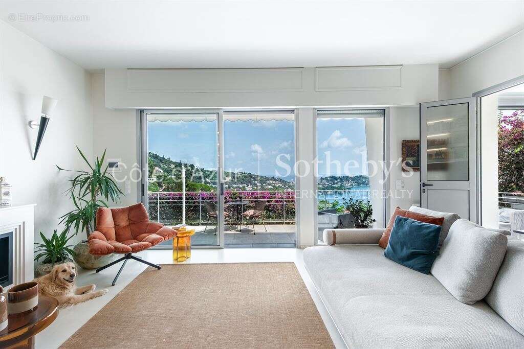 Élégant appartement avec terrasse et vue mer panoramique - photo 5