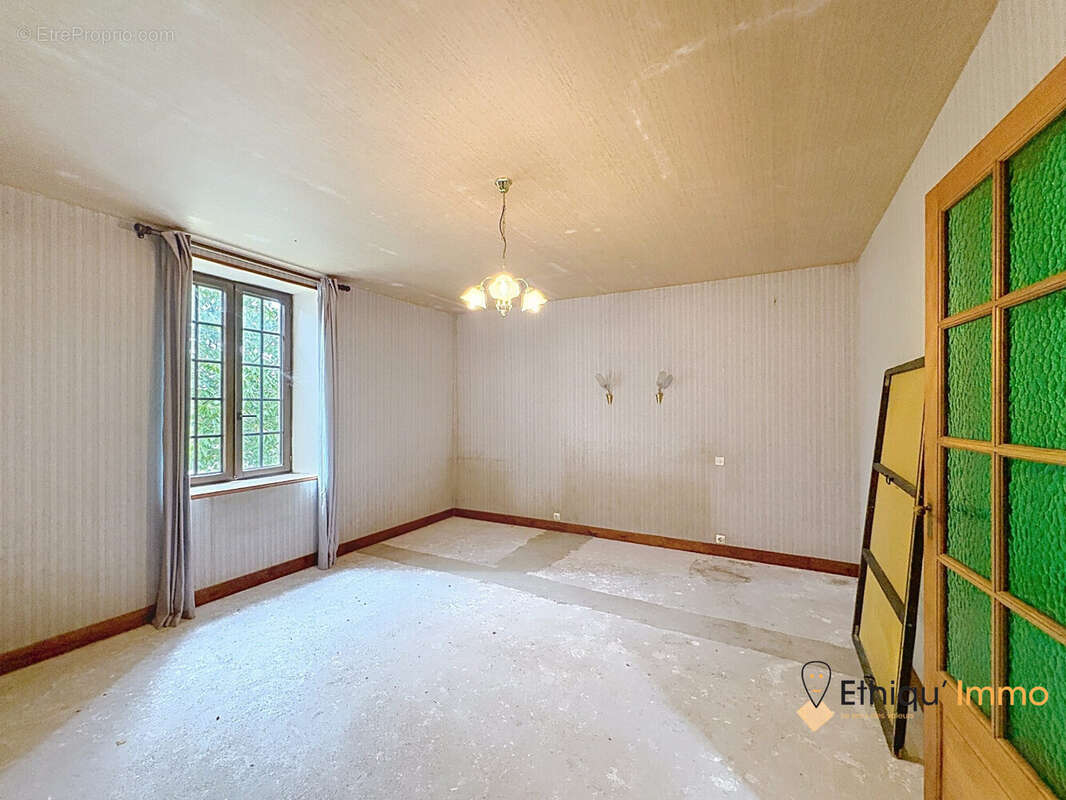 Maison 134 m² à Bertignolles  - photo 6