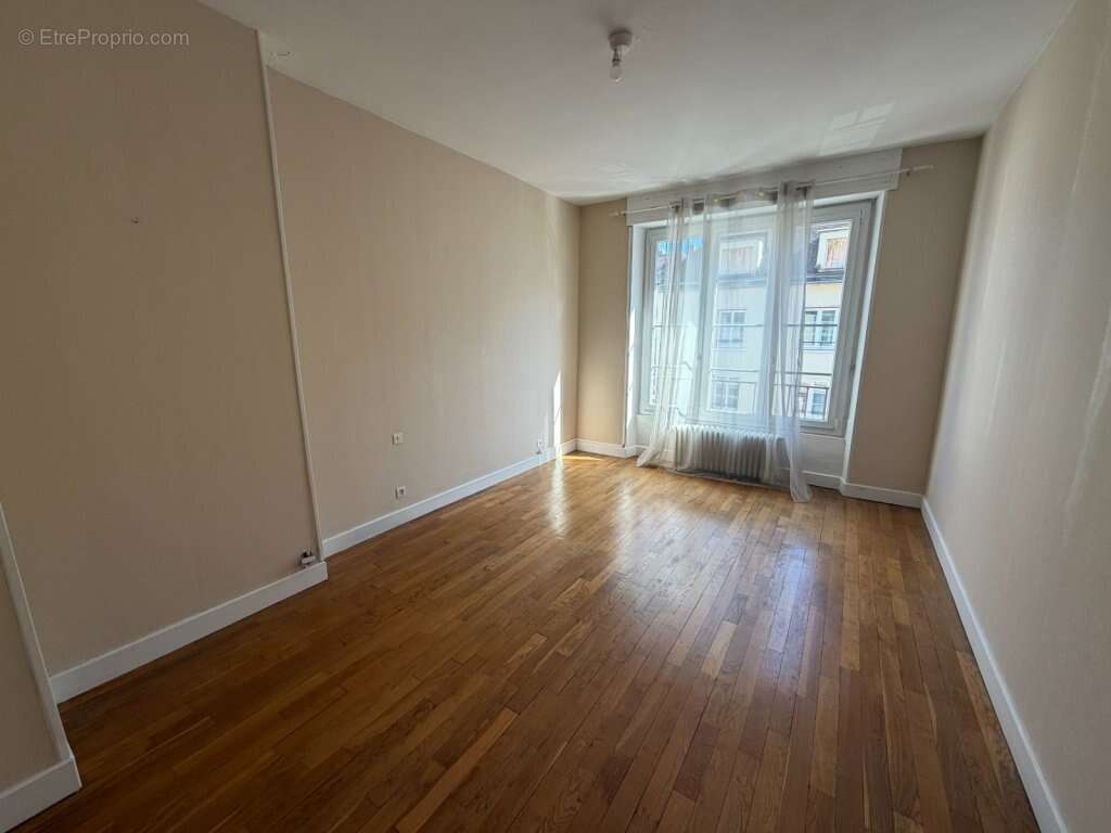 Appartement à LE CREUSOT